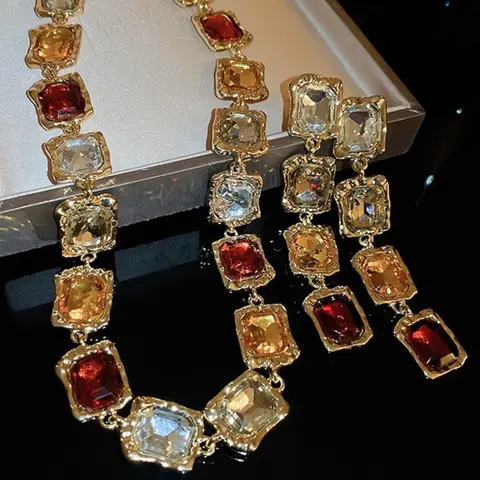 Women's Rhinestone Decorated Vintage Jewelry Set, Exquisite Necklace & Dangle Earrings for Women, Jewelry Set for Party Decoration, Matching Jewelry Set, Necklace And Earring Set