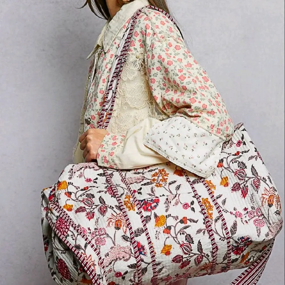 POL quilted duffel Ivory