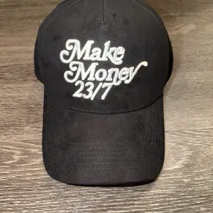 Dandy Hats x Oscar Ortiz- (MAKE MONEY 23/7)