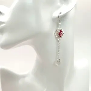 Dangle hexagonal earrings