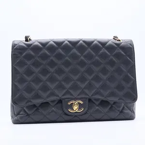 Pre-owned CHANEL Leather Shoulder Bags Maxi Classic shoulder bag B12393