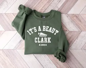 Funny Christmas sweatshirt Its a Beaut Clark 1989, holiday crewneck for movie lovers, cozy winter sweatshirt for men and women, vintage Christmas gift, festive casual outfit trend