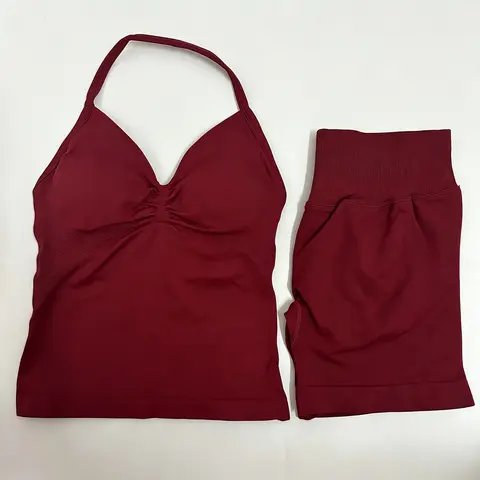 Women's Impact Seamless 2-Piece High-Waisted Scrunch Shorts Set - Padded Halter Sports Bra for Workout (Sports & Outdoor Clothing)