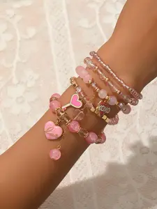 5pcs Pink Heart Beaded Stackable Bracelet Set, Stacking Bracelet, Multilayer Crystal & Love Charm Bracelets for Women, Pink Beaded Design with XOXO & Love Charms, Versatile for Valentine’s Day, Special Occasions, Perfect Sweet Gift for Her
