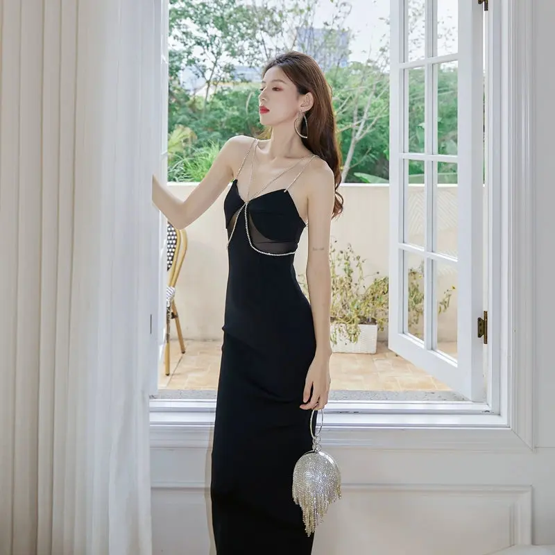 DOLLY High End Black Retro Style V-Neck Sleeveless Diamond Chain Long Dress-GENEVIEVE