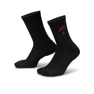 Athletic Crew Socks for Workouts, Sweat-Wicking Polyester with a Reinforced Heel and Toe and Cushioned Breathable Knit