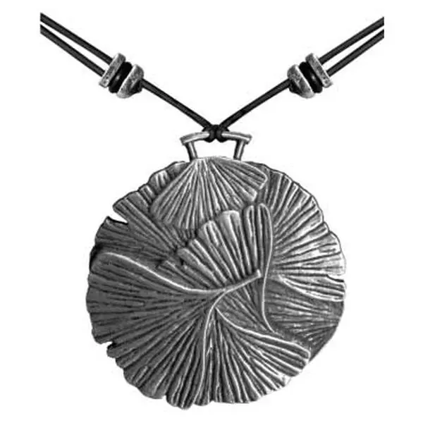 Ginkgo Leaf Necklace - Elegant Design with Natural Leaf Accents, Lightweight and Versatile Accessory for Any Occasion