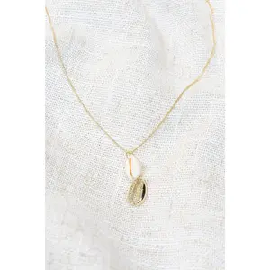 Double Cowrie Shell Pendant Necklace