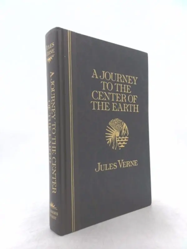 USED Book - A JOURNEY TO THE CENTER OF THE EARTH by Jules Verne (Hardcover) - english