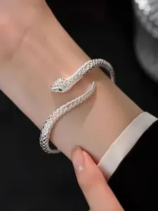 Snake Design Cuff Bangle for Women, Elegant Fashion Jewelry for Party, Daily Clothing Decor, Trendy All-match & Exquisite Jewelry for Birthday Gift, Wavy Cuff Bangle