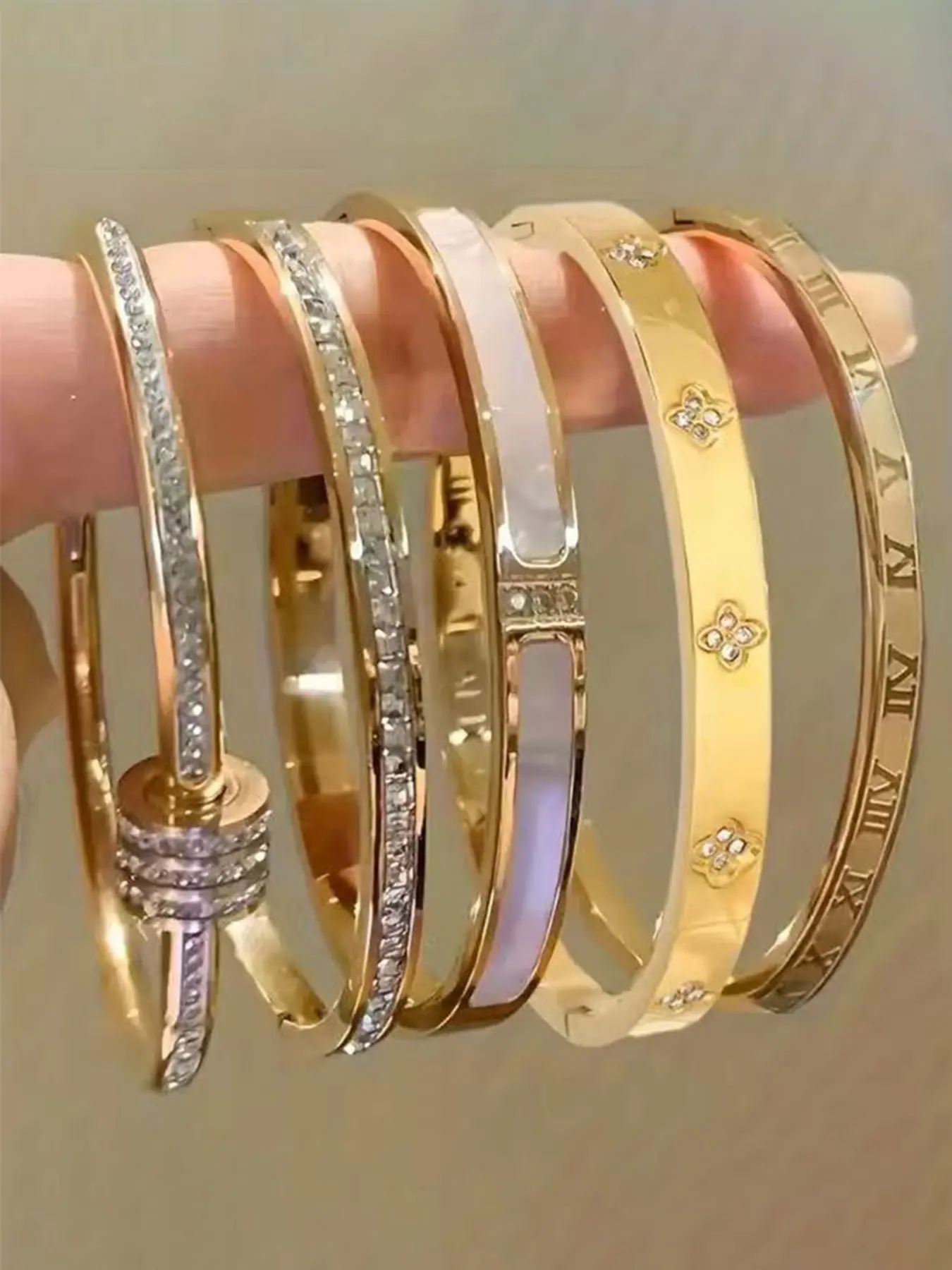 5-Piece Waterproof Titanium Steel Bracelet Set, Rhinestone Star Design, Plated, Versatile Style, Unisex Jewelry