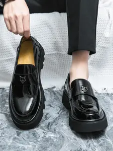 Men's Fashionable Plain Color Fox Decor Round Toe Loafers, Casual Comfortable Slip-on Shoes for Daily Wear, Breathable Non-slip Shoes for Men