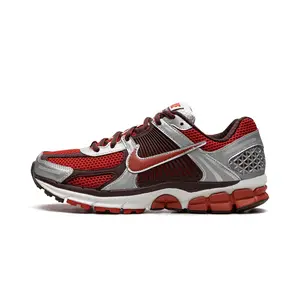ZOOM VOMERO 5 WMNS "Team Red" FN7778 600