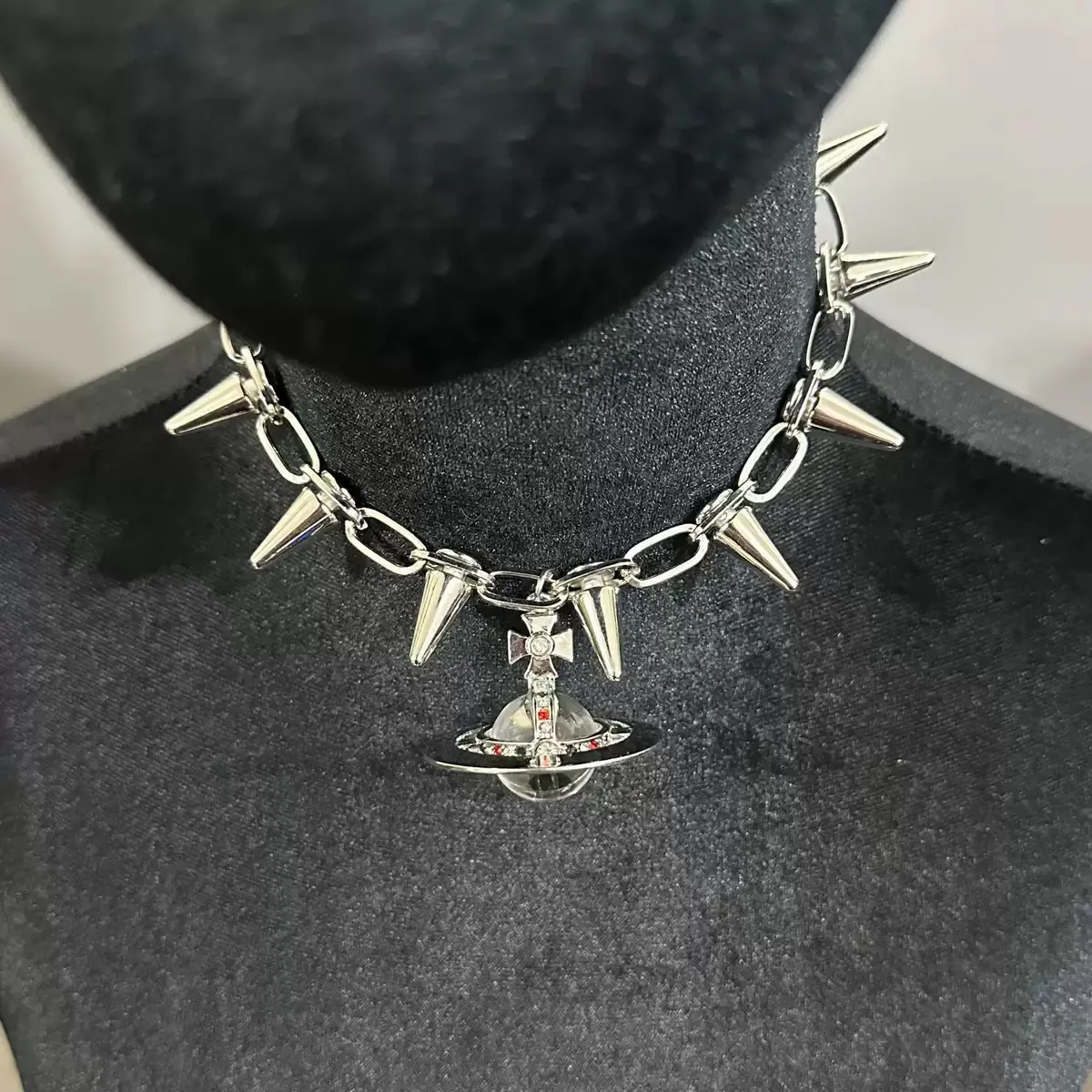 Y2K Style Queen Mother West Little SaturnPearlHorseshoe Nail Bone Necklace 3D Planet NecklaceBracelet Titanium Alloy Daily WearParties StackableClavicle Chain 44-48cm Length 10mm Sphere