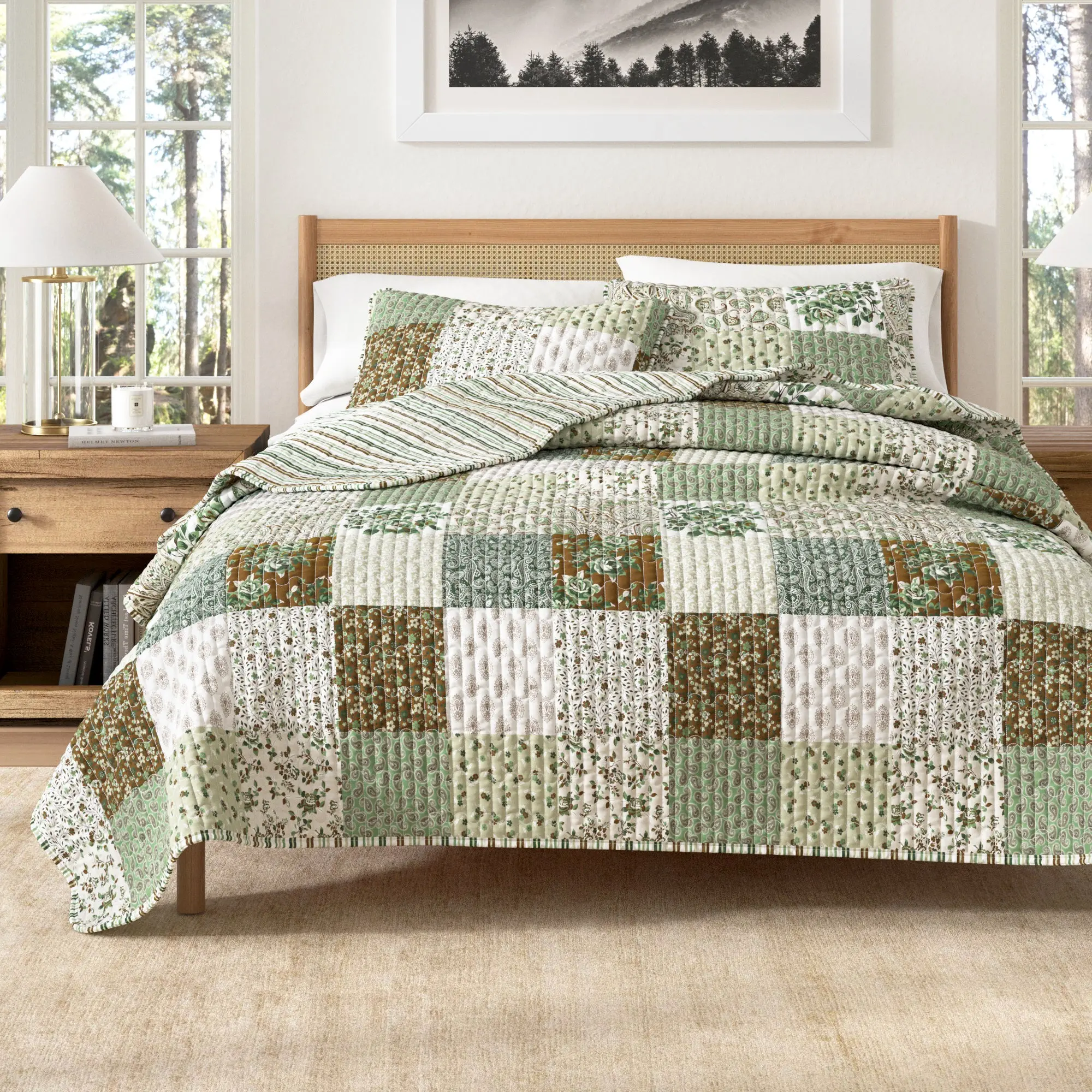 Floral Patchwork Quilt Set - Damia Collection Floral Patchwork Quilt Set - Damia Collection