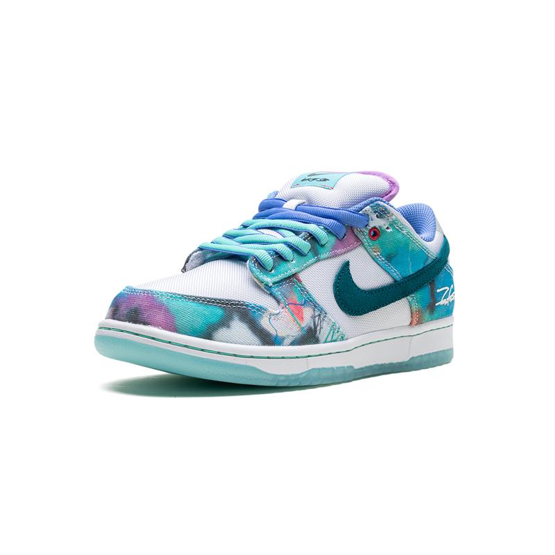 Dunk Low SB "Futura Laboratories - Bleached Aqua" HF6061 400