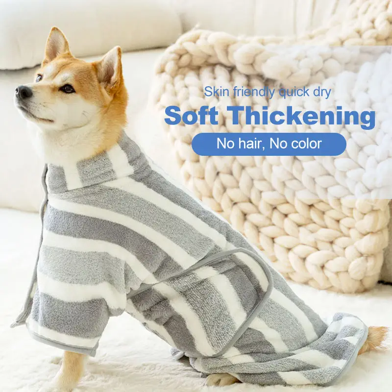 pet bath accessory Two-color dog bathrobe towels in sizes S, M, and L, super absorbent pet bathrobes suitable for small, medium, and large dogs, quick