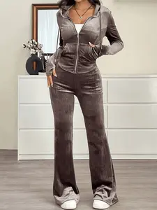 Two-piece dark velvet hoodie and zip-up slim flare suit, featuring a retro 'spicy girl' vibe. The soft, skin-friendly fabric combined with a tailored, figure-flattering cut offers both comfort and style. Perfect for everyday outings, meet-ups with friends
