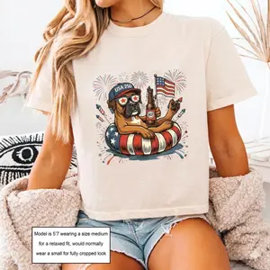 Comfort Colors Boxy Tee Patriotic Bull Mastiff Graphic Tee Cropped Shirt Womens USA Flag Dog T-Shirt 4th of July Shirt Dog Lover Gift Vintage Cute Tee