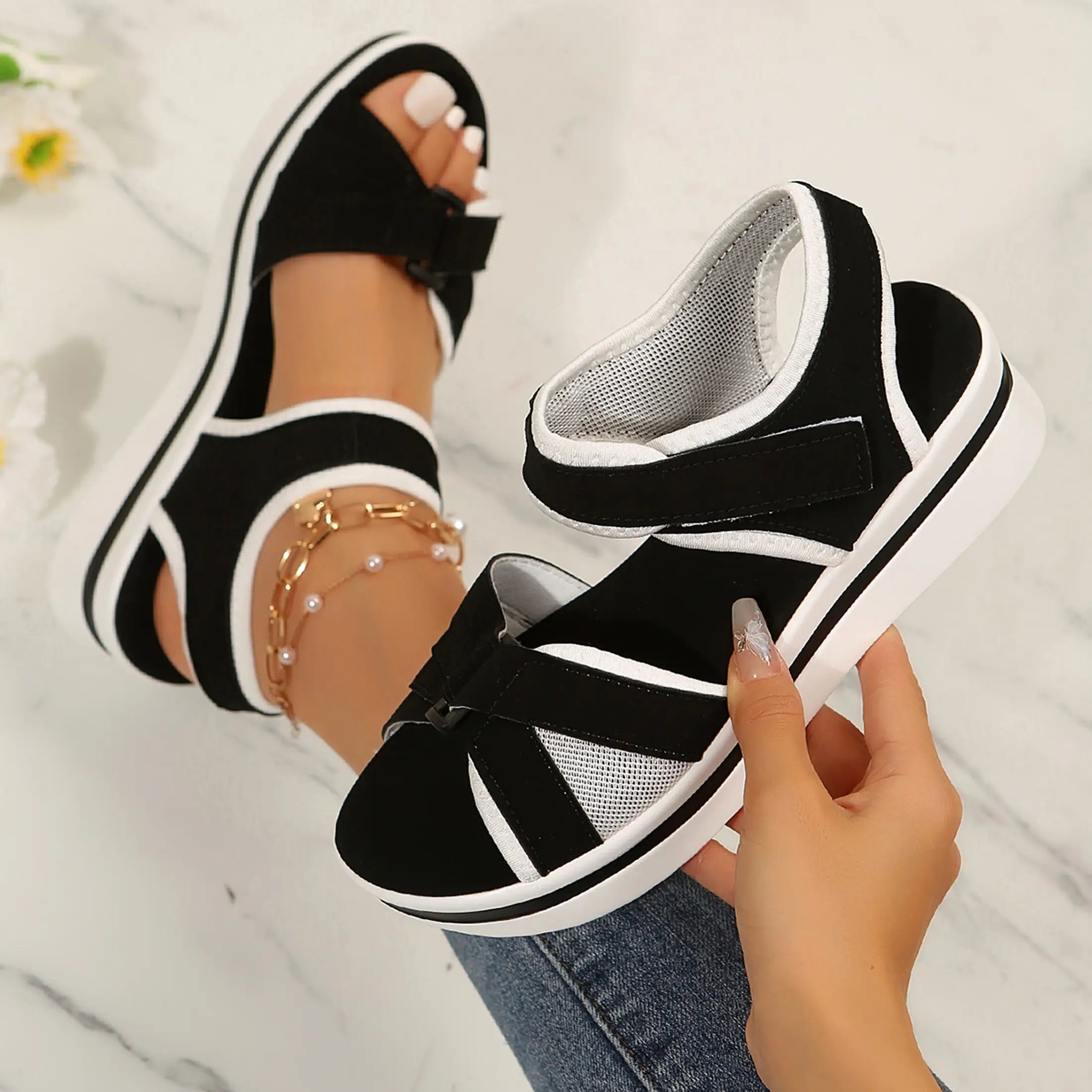 Women's Wedge Heel Platform Sandals Slip-on Design Casual Comfortable SlidesSuitable For All Seasons