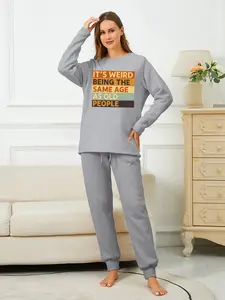 Women's Casual Sporty 2-Piece Set, Thick Fleece Sweatshirt & Joggers, Vintage Style Poster Print, Fall Winter