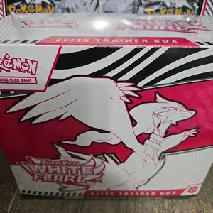 Pokemon TCG: White Flare Elite Trainer Box