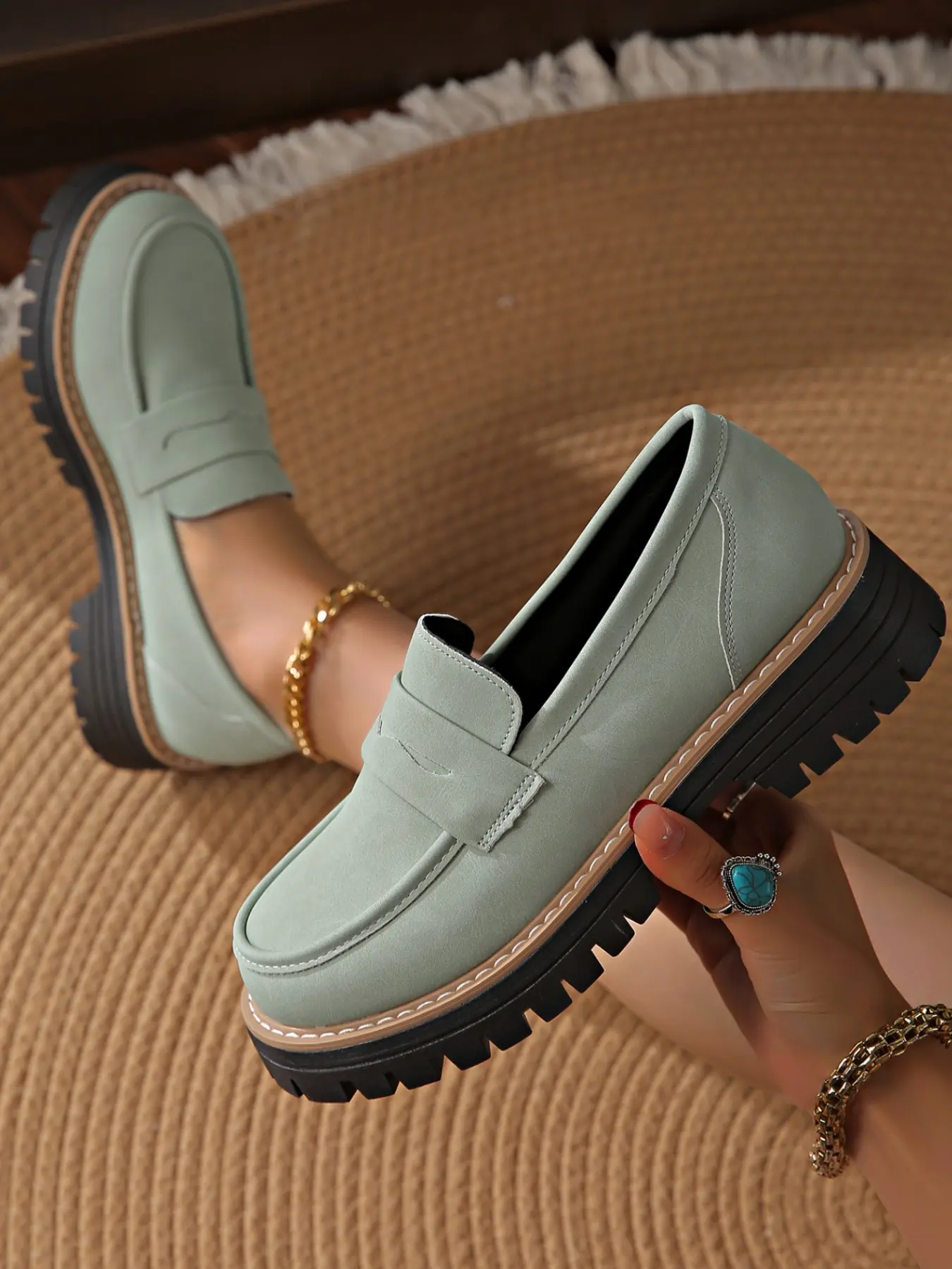 Women's Casual Slip-On Loafers, Artificial Leather Upper, PU Leather Shoe, Rubber Sole, All-Season Footwear, Comfortable & Stylish Design, Casual Flats, Summer Flat