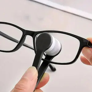 Summer Mini Microfiber Glasses Brush Holder, Special for Glasses Lens Soft Cleaning, Multifunctional Portable Glasses Cleaning Clip Camera Smartphone