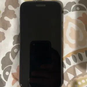 Product Review of [2PCS] FUNCAT GLOBAL Screen Protector-Dust-free Applicator FOR iPhone 17/16/15/14/13/12 "On SALE for NEW APPLE" (Reusable Easy Installation) Headset Covered, Fully Protection, Fingerprint-proof, Electroplated Layer, Tempered glass from G**a C**a