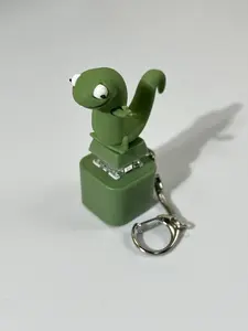 Lizard Sound Button Simulator Toy Lizard Keychain with Unique Design and Sound Function for Kids and Collectors