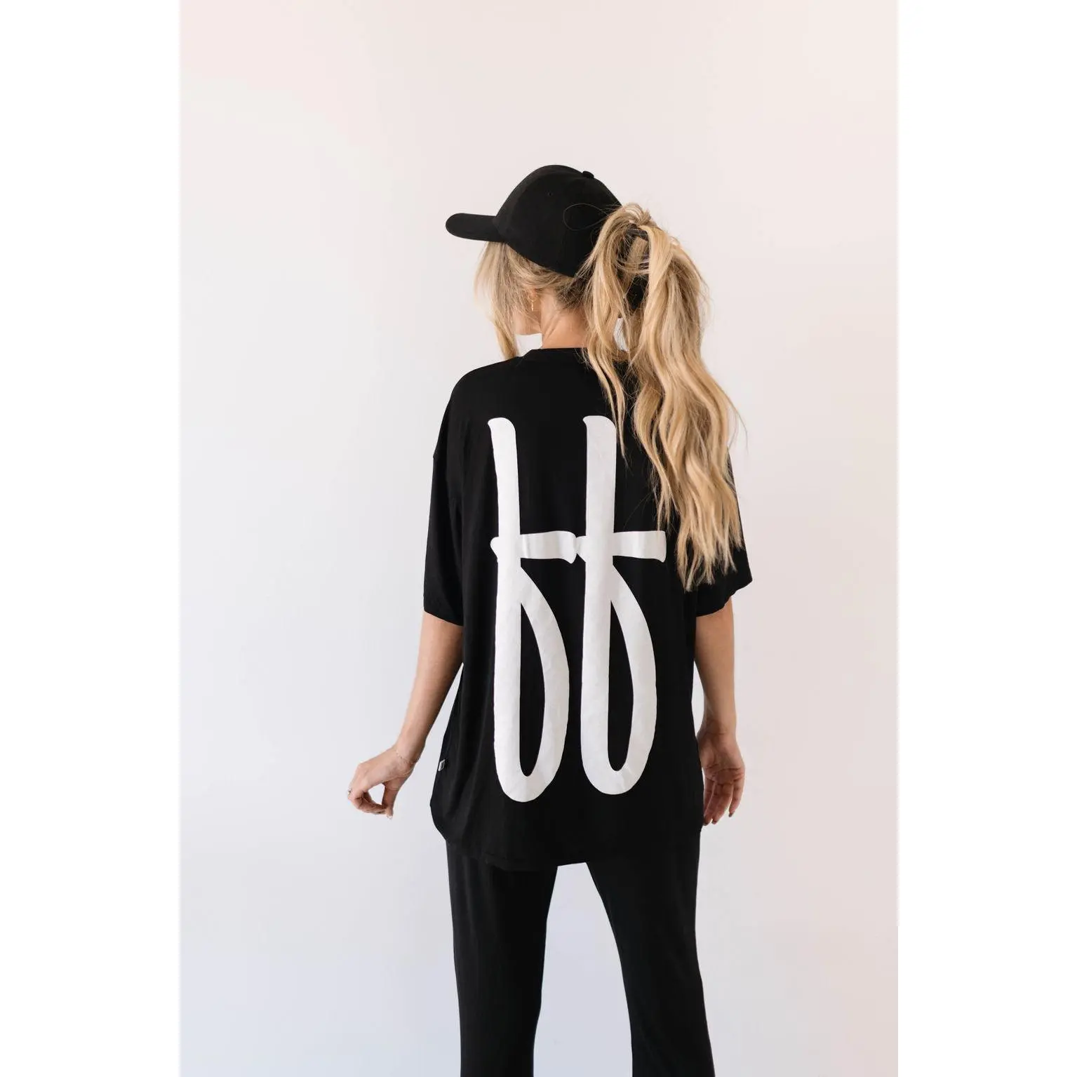Short Sleeve Women's Bamboo Lounge Set | Black ff Signature
