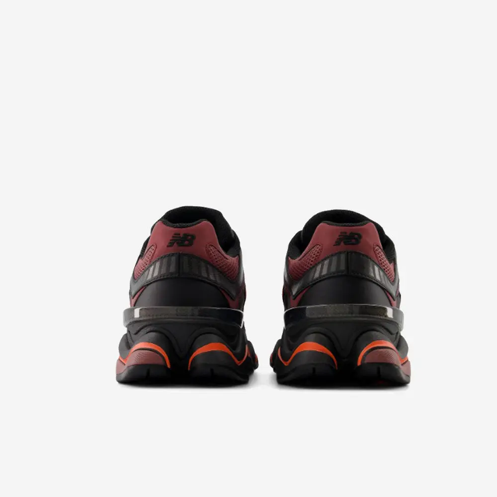 New Balance Mens display picture 3