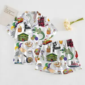 Mardi Gras Satin Pajama Set for Women with Colorful Mask, Beads, and Jazz Print – Fun New Orleans Themed Sleepwear for Party Lovers