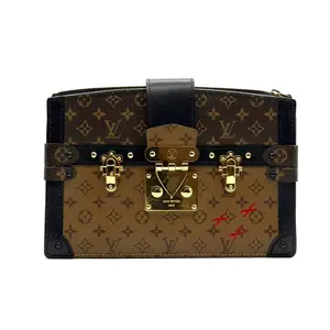 Pre-owned Louis Vuitton Canvas Shoulder Bags CALUXB Trunk Reverse Monogram clutch bag
