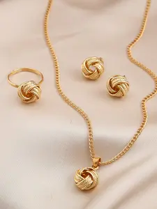 Elegant Embroidered Ball Necklace, Warm Gold Matte Finish, Twisted Craftsmanship, Slimming Clavicle Chain, Jewelry Set, Perfect Gift for Mom Girlfriend