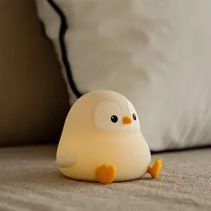 Cute Penguin Design Night Light, USB Rechargeable Silicone Nursery Night Light, Touch Control Bedside Lamp, Perfect Gift for Babies, Toddlers, and Girls