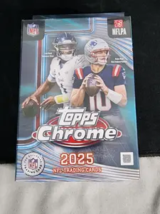 2025 Topps Chrome Football Hanger Box
