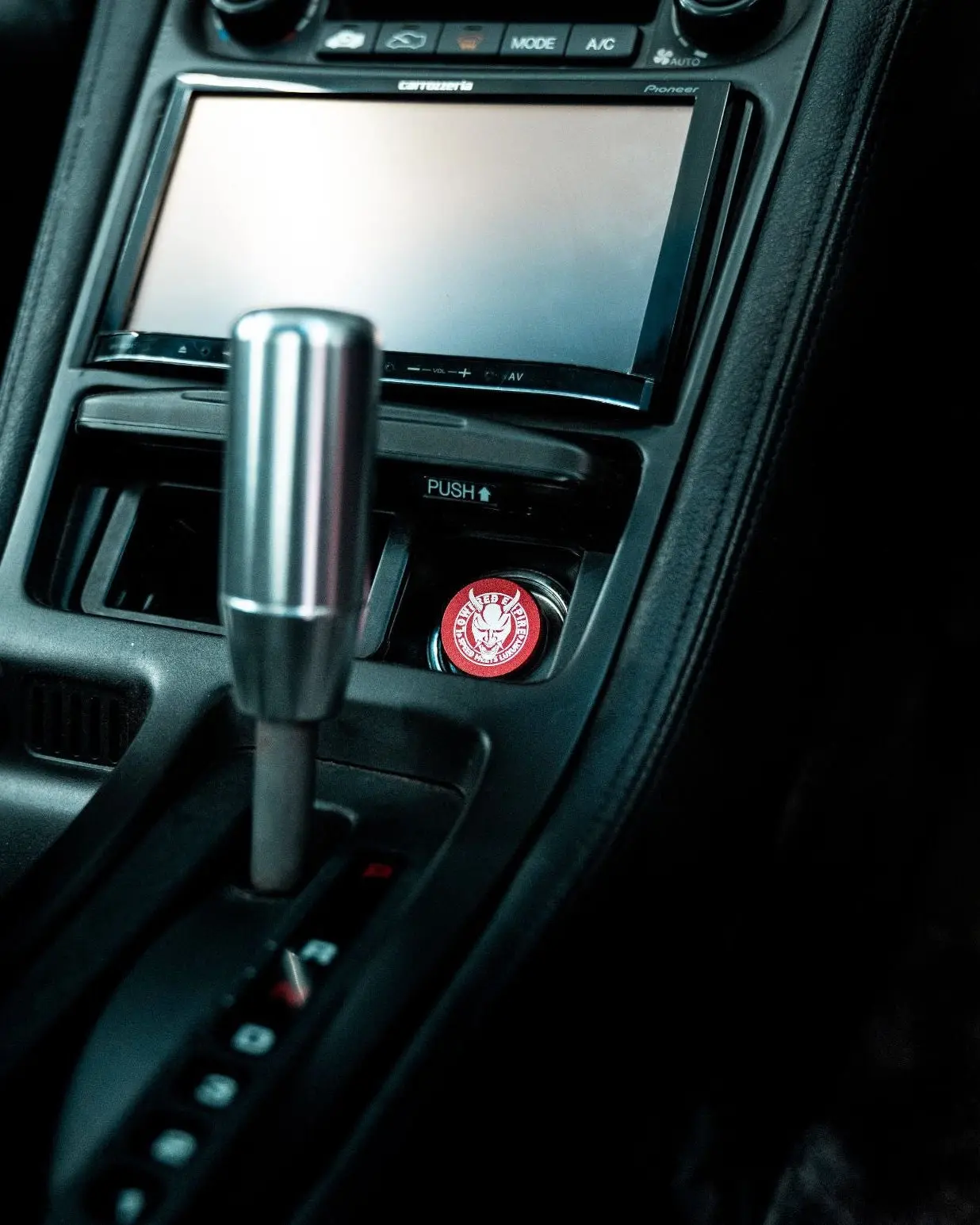 L.E Logo Cigarette Lighter Plug