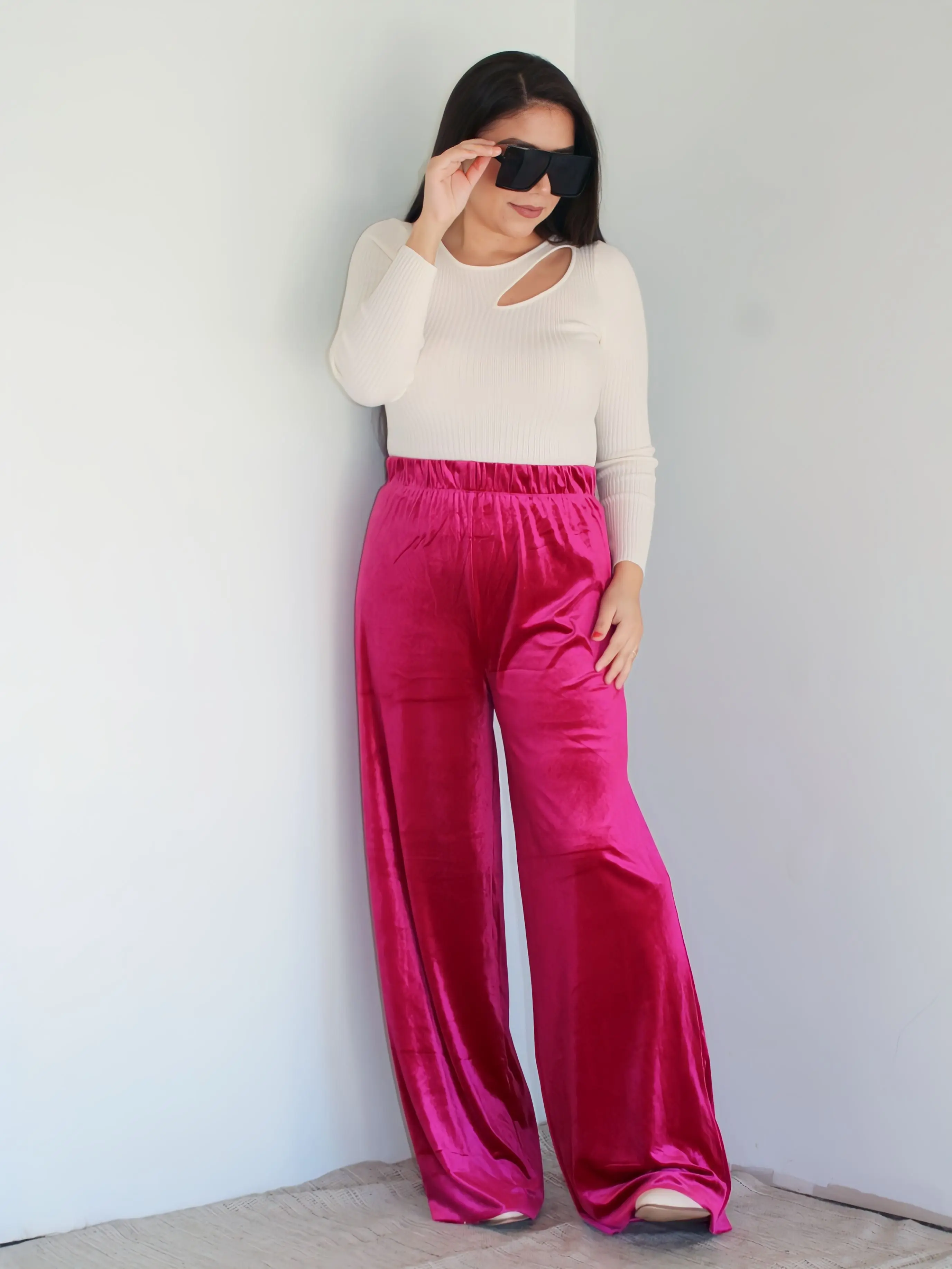 Hermosos Velvet Magenta Pants