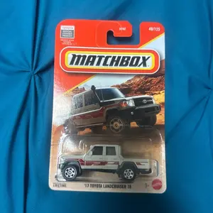 2025 Matchbox Beige '17 TOYOTA LAND CRUISER 78   #109/125 New MIB Rare HTF