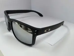 Holbrook OO9102 signature edition Sunglasses frosted black/silver lens