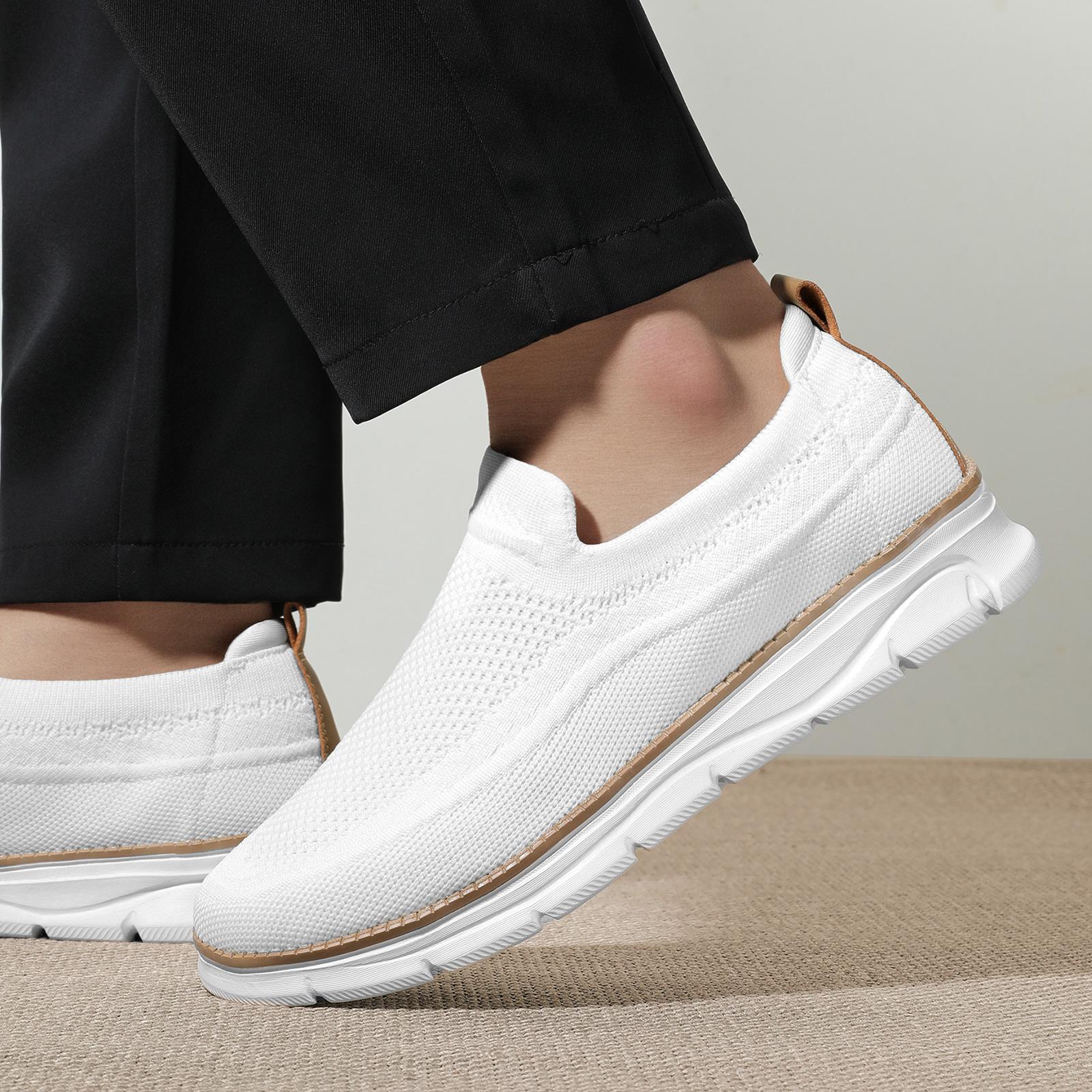 New men’s casual low top shoes fashionable driving moccasins and flat sneakers that are lightweight, breathable, and comfortable for everyday wear and running. Perfect for students and outdoor sports. Closed Trainer Boy Training Runner Athletic Footwear