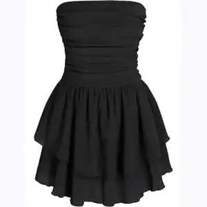 Summer Ins Strapless Ruffled Cake Skirt Evening Gown