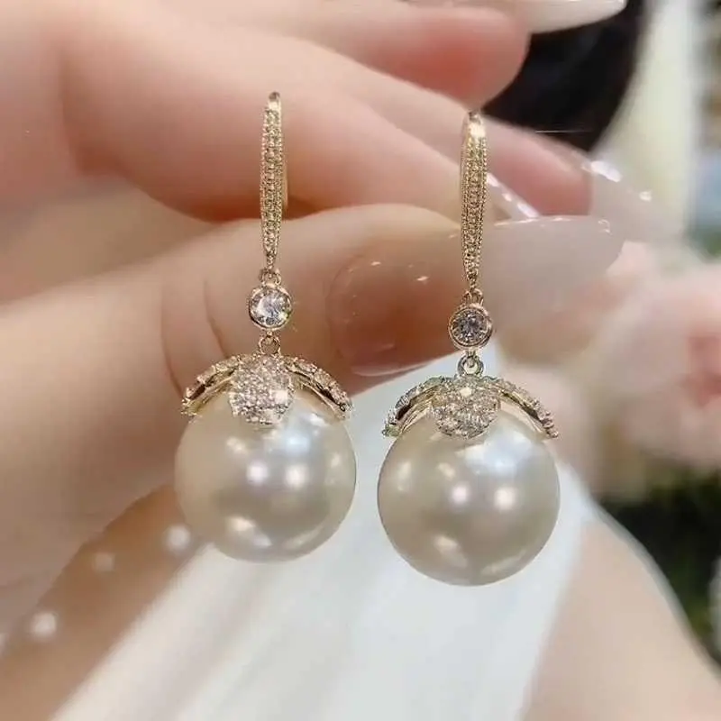 2026 Elegant Ear Jewelry Niche Design Micro-Pavé Earrings Influencer Style Versatile Elegant Drop Earrings for Women HNAN32