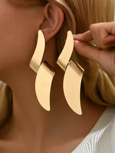 ShaCity Large Gold Fashion Exaggerated Sexy Lightning -Shaped Gothic Oversized Earring, Oversized But Not Heavy .