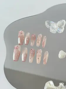 Nina(4850)gc.$39.9 get 28 sets random nails