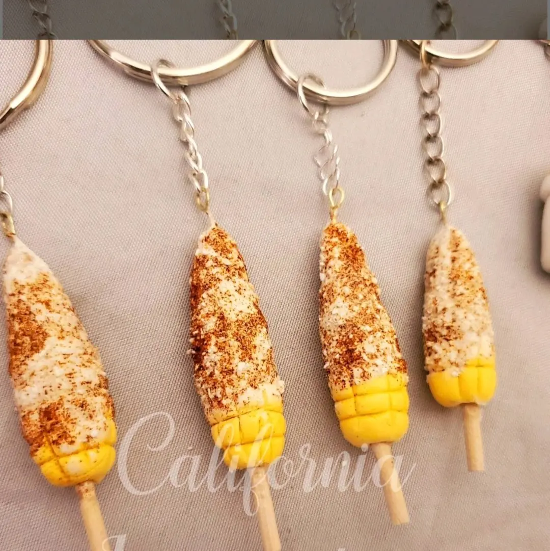 Elote Preparado Keychain (handmade) Elote Preparado Keychain (handmade)