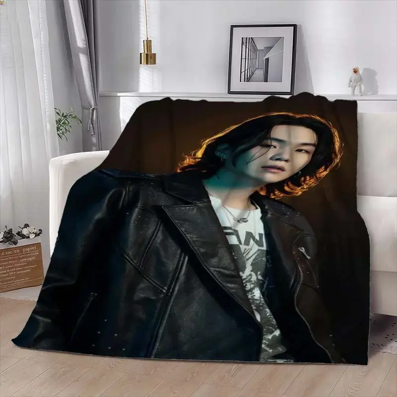 Suga Creative Theme Blanket, Trendy Music Fan Flannel Throw with Thick Soft Pattern, Cozy Sofa Bed Nap Cover for Bedroom, Travel, Camping, Dorm Room, Birthday Gift for K-Pop Style Fans and Room Decor, Soft Accent