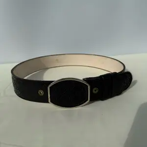 Men’s belts cuadros con escalera