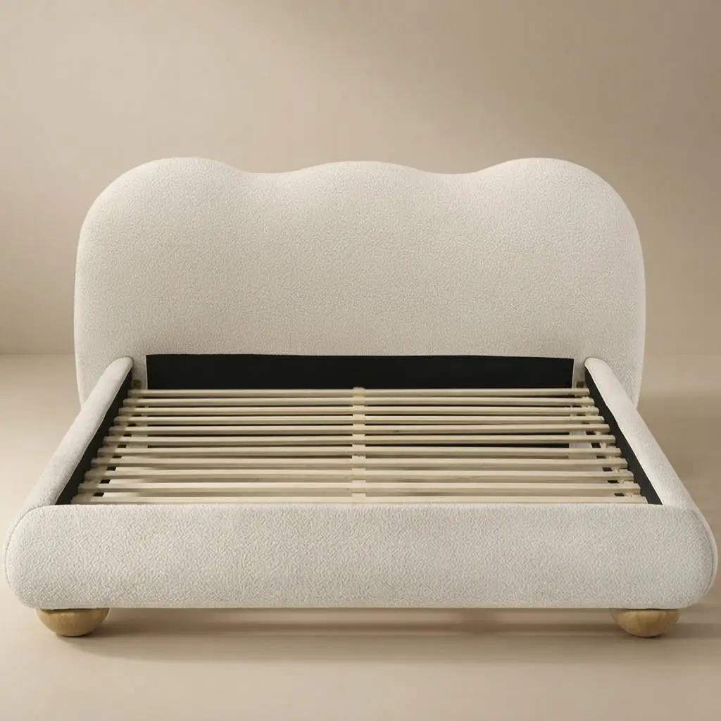 Finamore White/Natural Oak Queen Bed